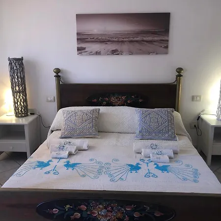 Andrea Frau - Casa Mandorleto New - Sardinia Villasimius-peaceful Panoramic Terrace-full Comfort Air Conditioning-wifi-parking-privacy Appartamento